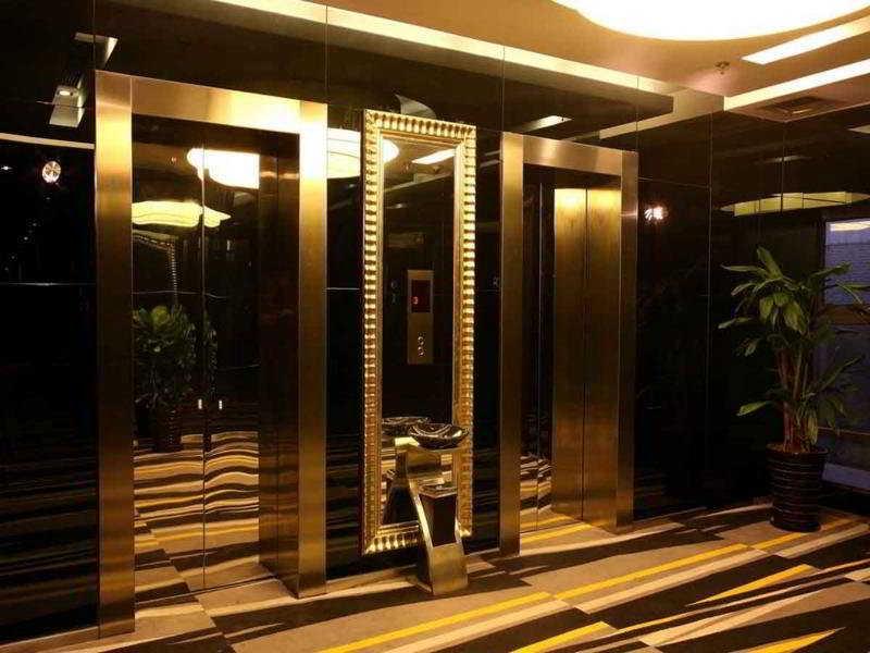 Ji Hotel Shanghai Lujiazui South Pudong Road מראה חיצוני תמונה